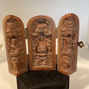 Antique Boxwood KwanYin with Lotus Prayer Box